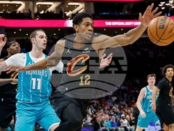 Cavaliers Hornets Basketball