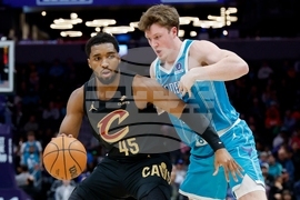 Cavaliers Hornets Basketball
