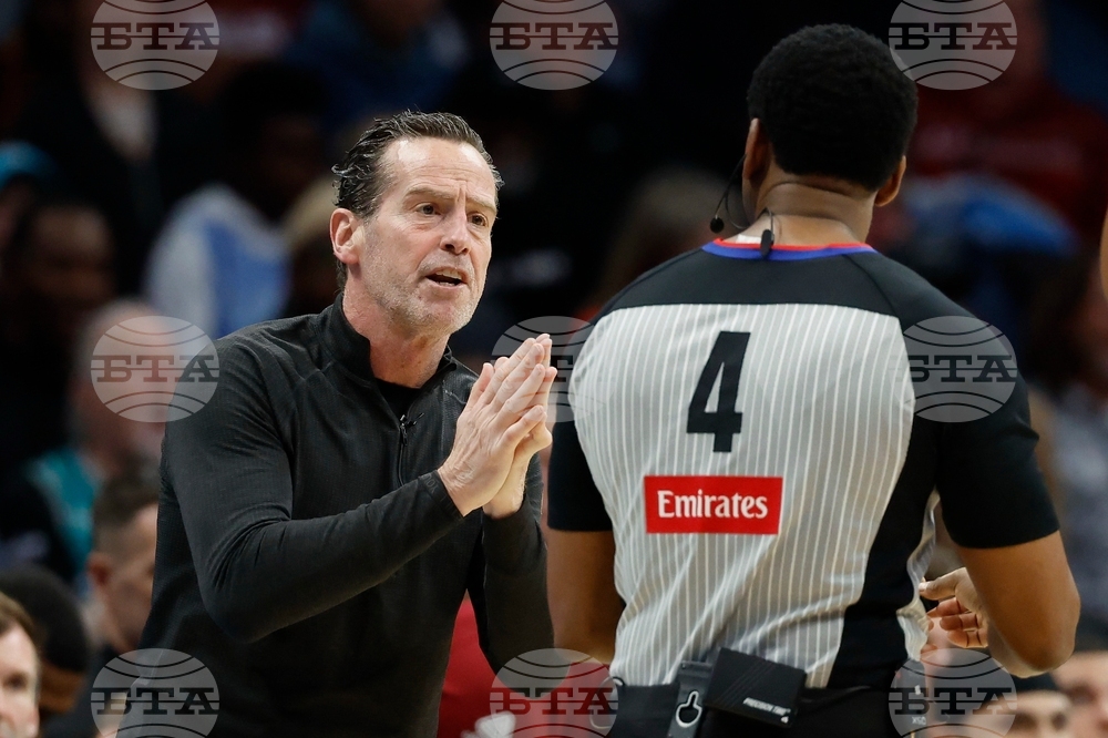 Cavaliers Hornets Basketball