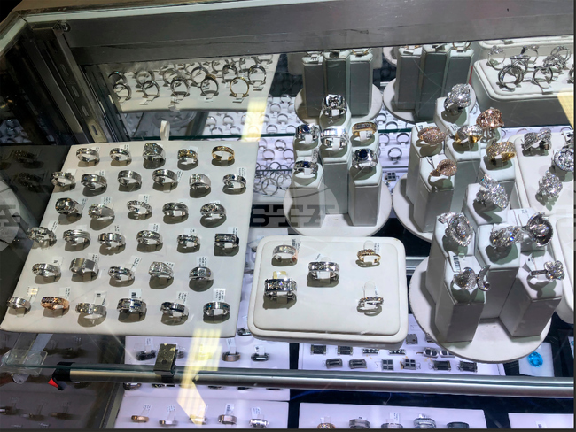 California Jewelry Heist