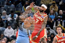 Hawks Grizzlies Basketball
