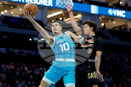 Cavaliers Hornets Basketball