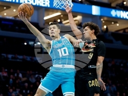 Cavaliers Hornets Basketball