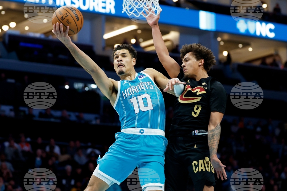 Cavaliers Hornets Basketball