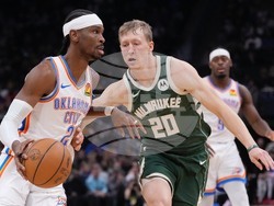 Thunder Bucks Basketball