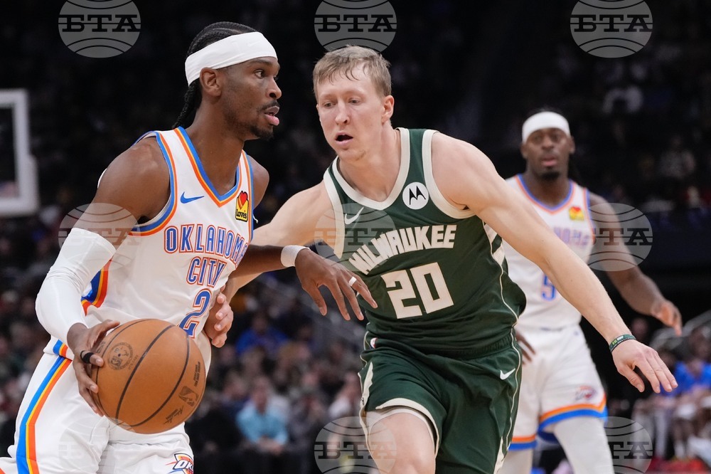 Thunder Bucks Basketball