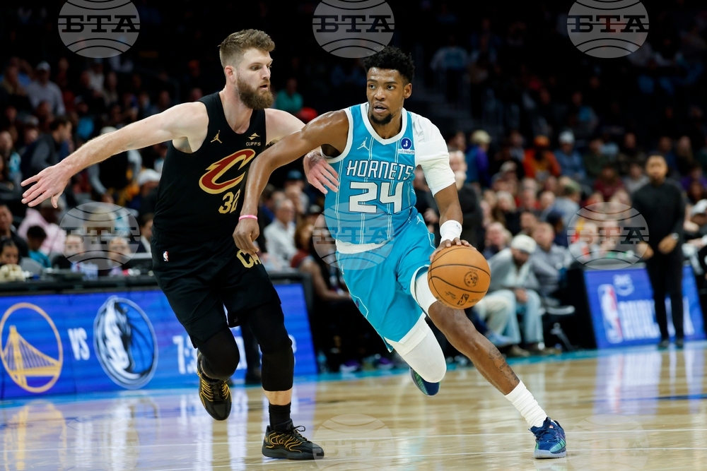 Cavaliers Hornets Basketball