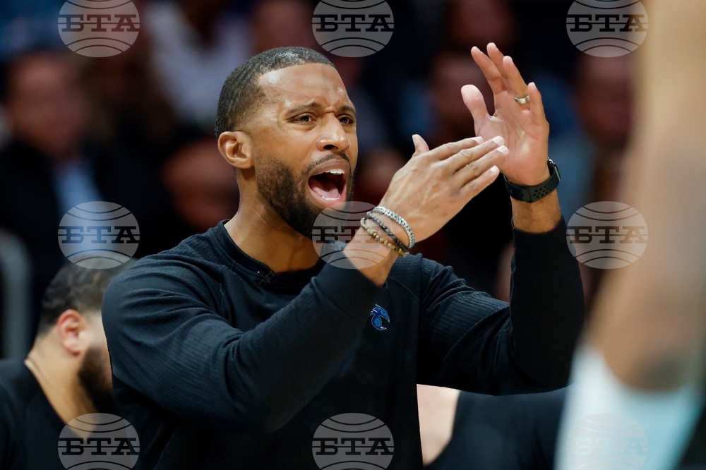 Cavaliers Hornets Basketball