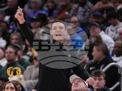 Thunder Bucks Basketball