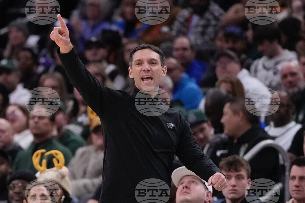 Thunder Bucks Basketball