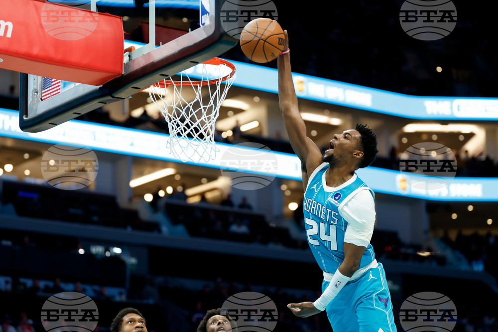 Cavaliers Hornets Basketball