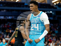 Cavaliers Hornets Basketball