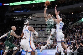 Thunder Bucks Basketball