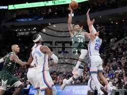 Thunder Bucks Basketball