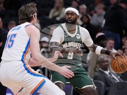 Thunder Bucks Basketball