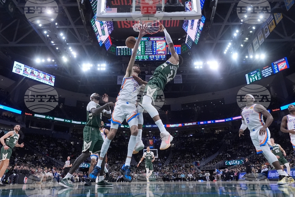 Thunder Bucks Basketball