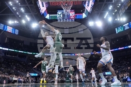 Thunder Bucks Basketball