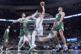 Thunder Bucks Basketball