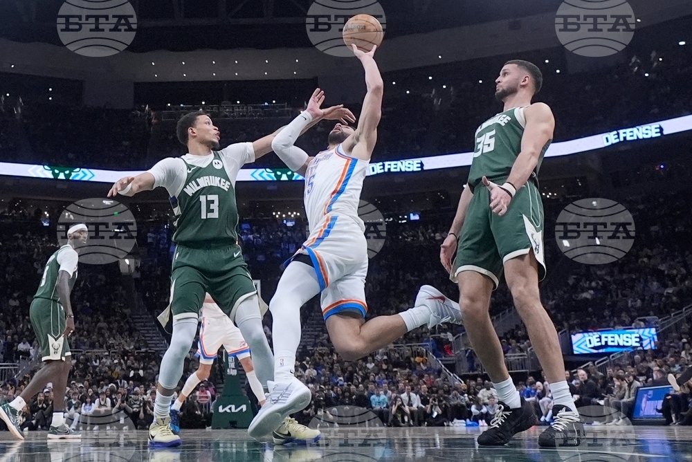 Thunder Bucks Basketball