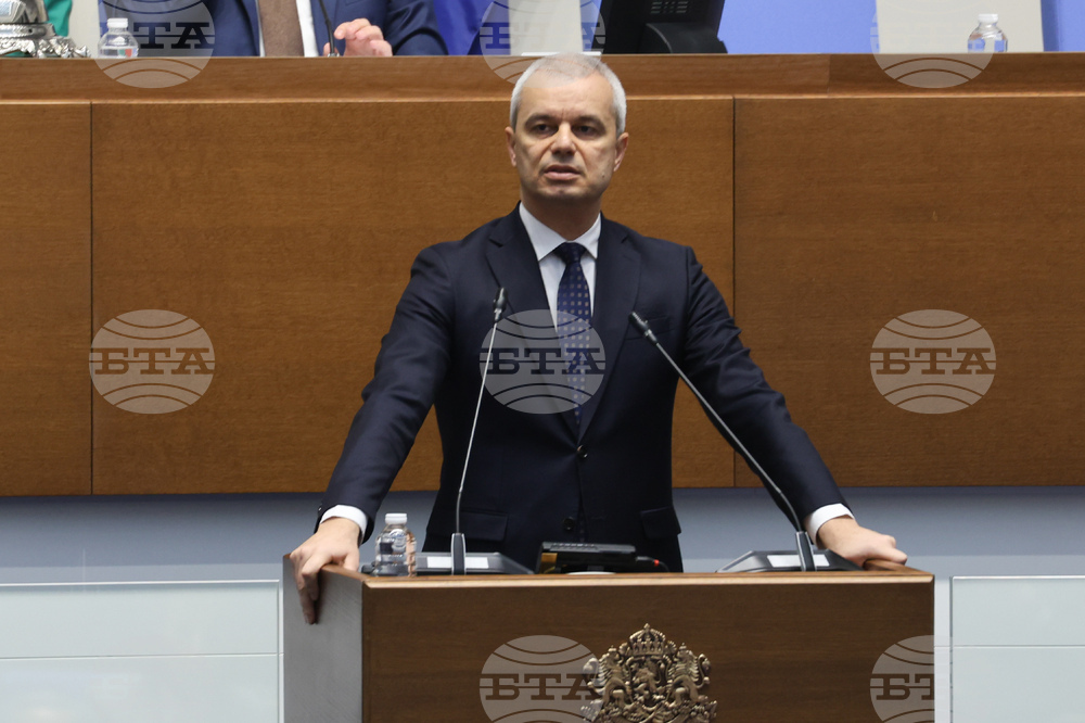 Vazrazhdane Calls for Swift Consideration of Bill to Extend Lev and Euro Dual Circulation Period