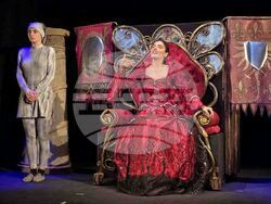 Добрич - „Снежанка и седемте джуджета" - спектакъл