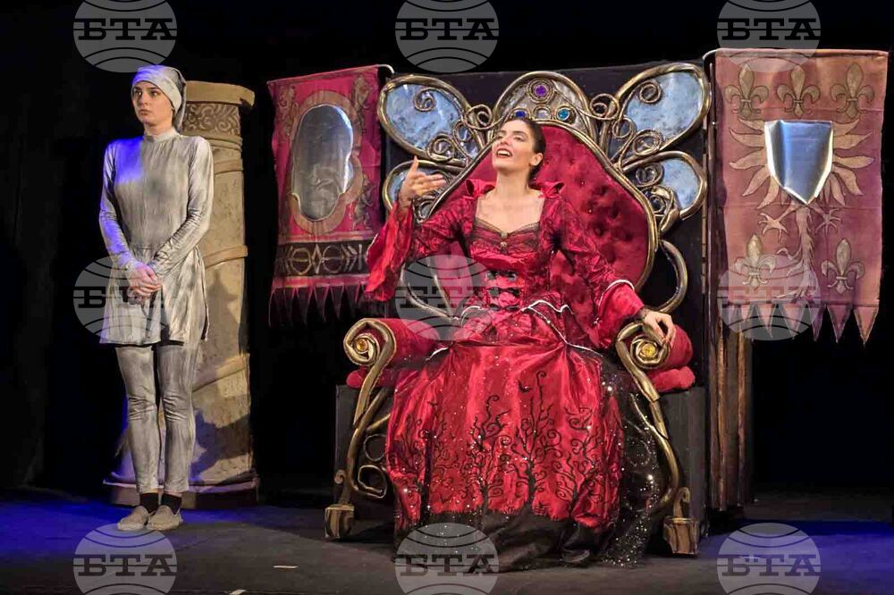 Добрич - „Снежанка и седемте джуджета" - спектакъл