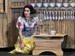 Добрич - „Снежанка и седемте джуджета" - спектакъл