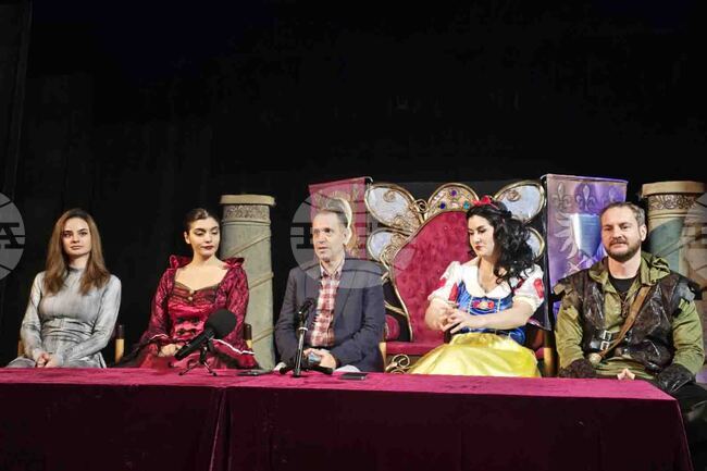 Добрич - „Снежанка и седемте джуджета" - спектакъл