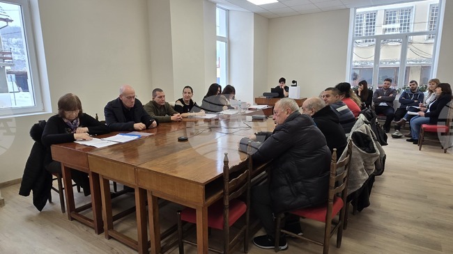 С решение на Общински съвет Мизия се индексираха с 5% заплатите на кмета на общината и на кметовете на кметства 