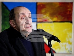 Барелеф на Вельо Горанов - театър „Сълза и смях“ - откриване