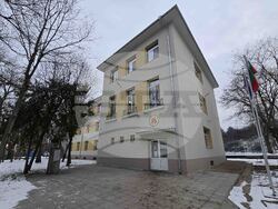 Ловеч - Частно основно училище „Свети Седмочисленици“