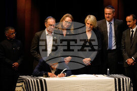 Australia Bondi Victims Mourning