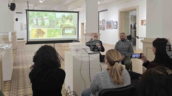 Фондът за дивата флора и фауна работи за опазването и връщането на лешоядите в България, каза Емилиян Стойнов, председател на фонда