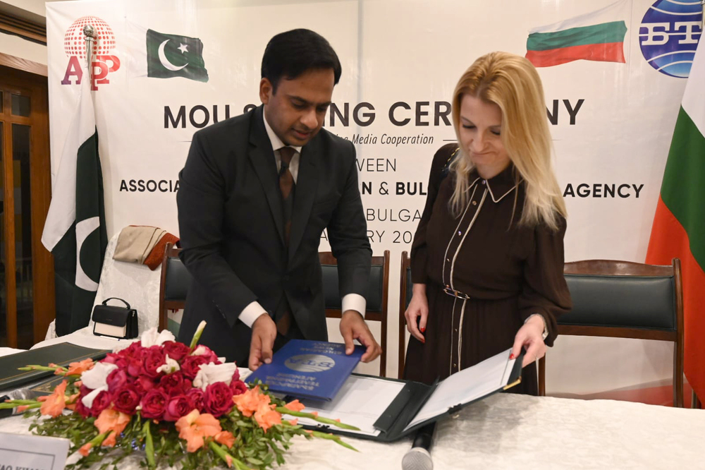 Пакистан - БТА и националната новинарска агенция на Пакистан АПП подписаха договор за обмяна на новини