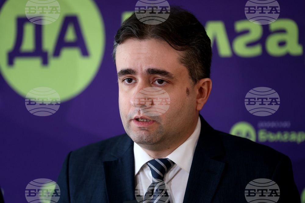 Yes, Bulgaria Co-Chair Bozhanov: Former President Radev Must Answer Key Questions