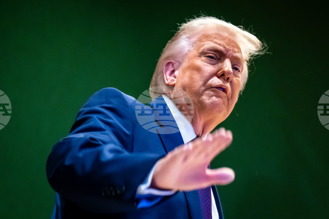 Администрацията на Тръмп обмисля налагането на пълна блокада върху вноса на петрол за Куба