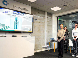 Студенти от Геолого-географския факултут на Софийския университет участваха в бизнес симулация в „София тех парк“. Снимка: СУ