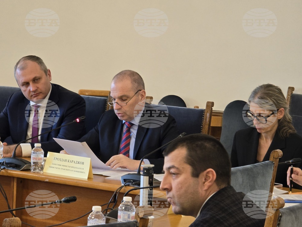 Транспортната комисия прие на първо четене законопроект, предвиждащ по-строги правила и санкции за атракционните услуги, представляващи източник на повишена опасност