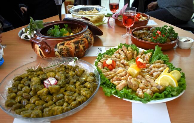 Община Асеновград: Иван Звездев – гост на кулинарния конкурс за станимашки сарми