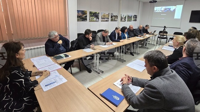 Въвеждането на еврото в област Пазарджик протича без напрежение и съществени нарушения, бе докладвано на първото заседание на Областния координационен център