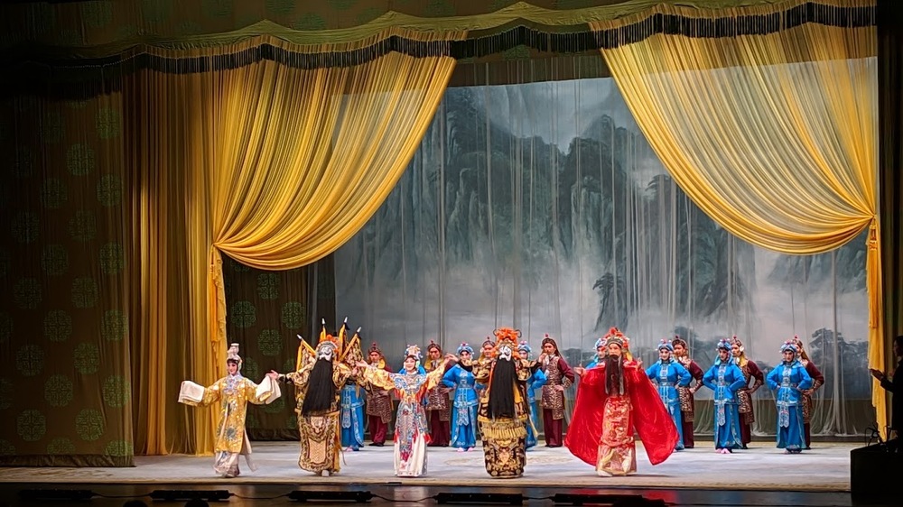 Китайският национален театър за пекинска опера гостува за първи път у нас по повод китайската Нова година
