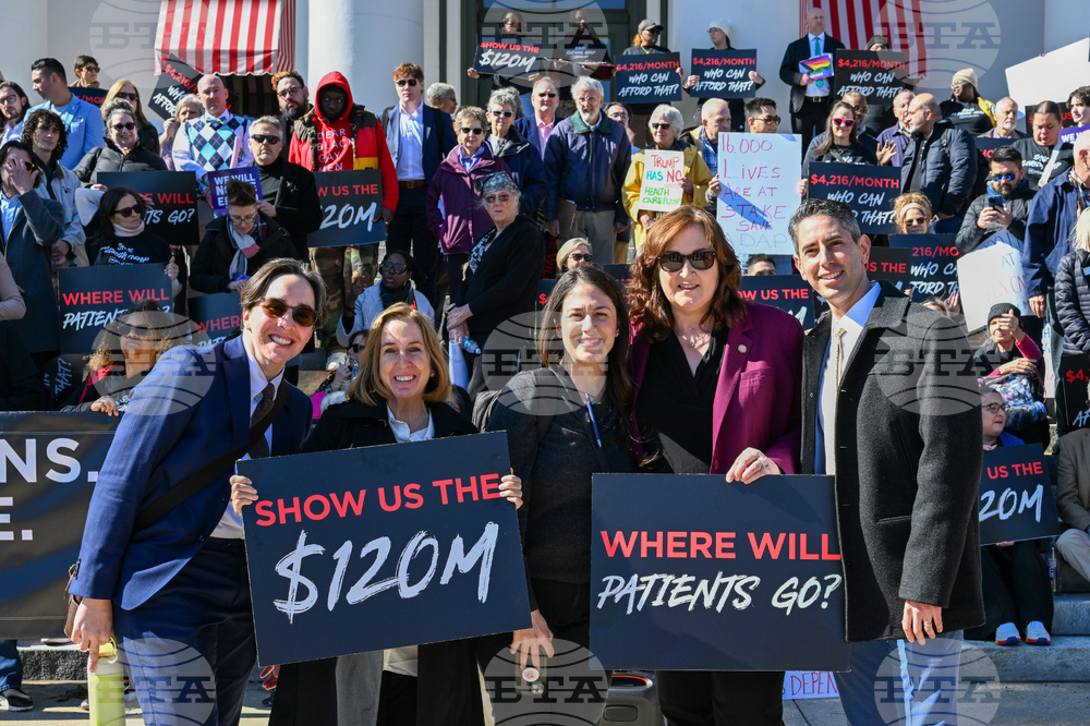 Scores Rally to Block Florida Move to Cut Lifesaving AIDS Treatment for 16,000 Patients (AHF)