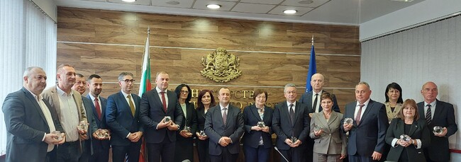 МРРБ: Седемнадесет български общини получиха Етикет за иновации и добро управление на местно ниво