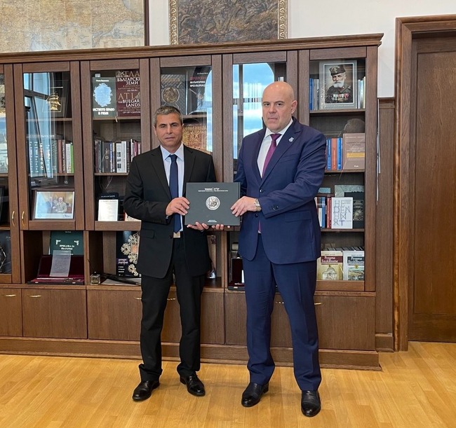 Главният прокурор Иван Гешев получи благодарности от израелски представители за предотвратяване провеждането на т.нар. „Луковмарш“