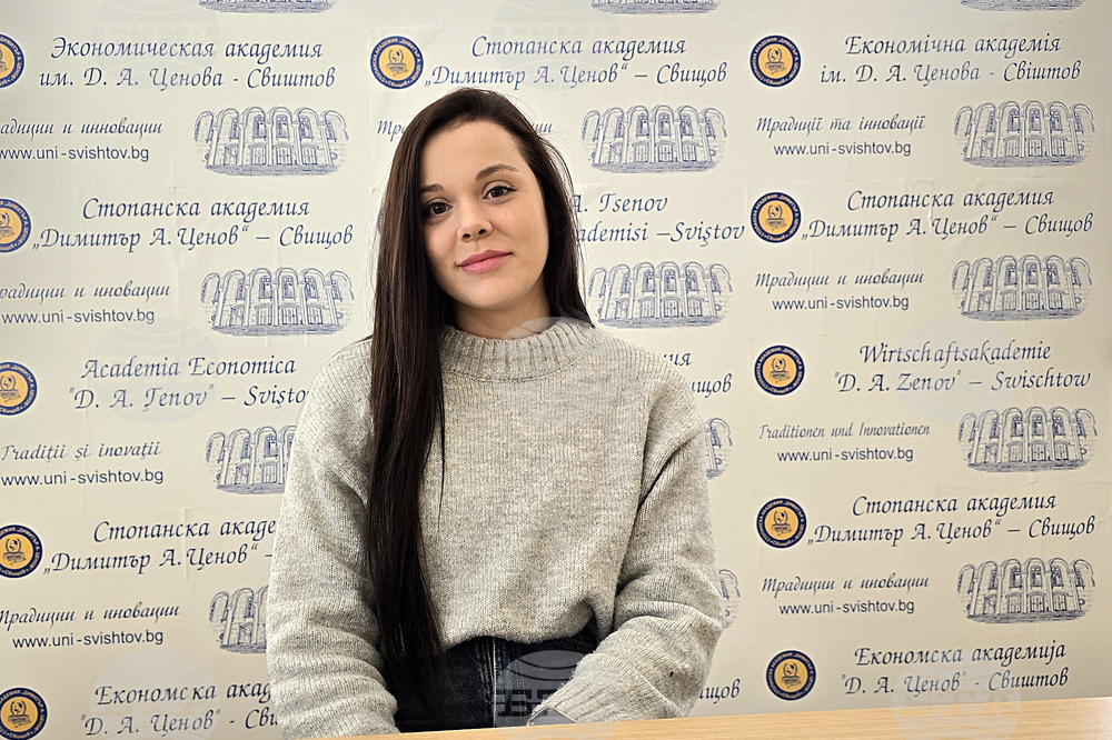 Новият председател на Студентския съвет при Стопанска академия „Димитър А. Ценов“ в Свищов е Михаела Миронова