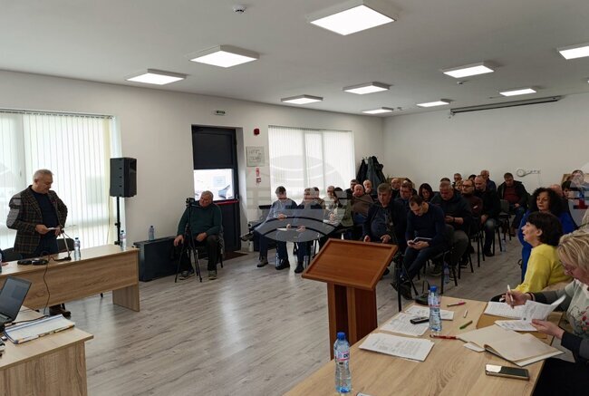 Общинският съвет в Монтана прие да бъде свикана Комисията по безопасност на движението за обезопасяване на неурегулирани пътни участъци