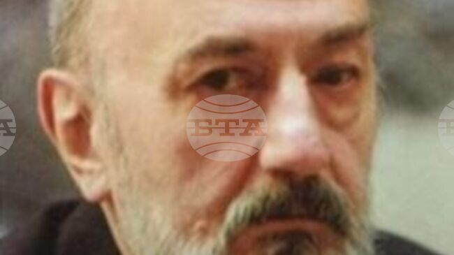 Отиде си писателят Петър Велчев