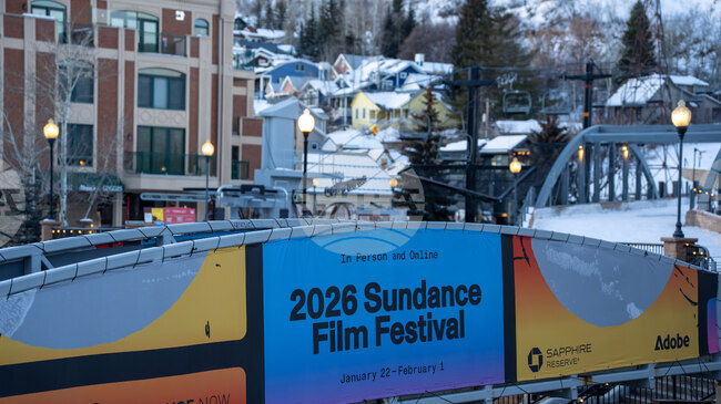 Кинофестивалът "Сънданс" започна за последен път в Юта, отдавайки почит към основателя си Робърт Редфорд