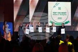 ТОП 100 на най-добрите хотели в България за 2025 - награждаване