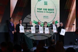 ТОП 100 на най-добрите хотели в България за 2025 - награждаване